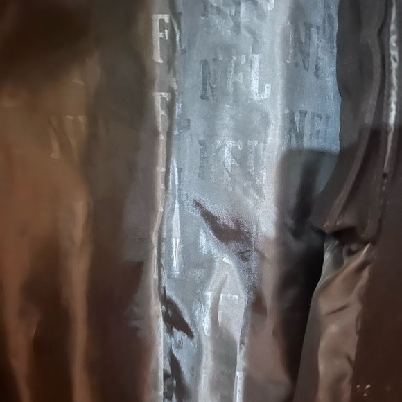 NFL licensed Green Bay Packers jacket. Like new size XL - Picture 15 of 16